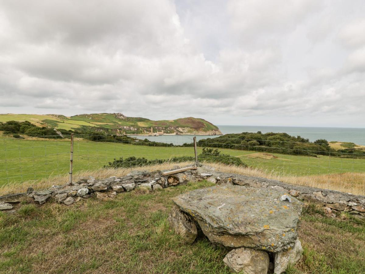 Porthwen Lodge Amlwch Exterior photo
